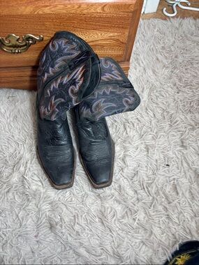 Black Leather Cowboy Boots with Multicolor Embroidery